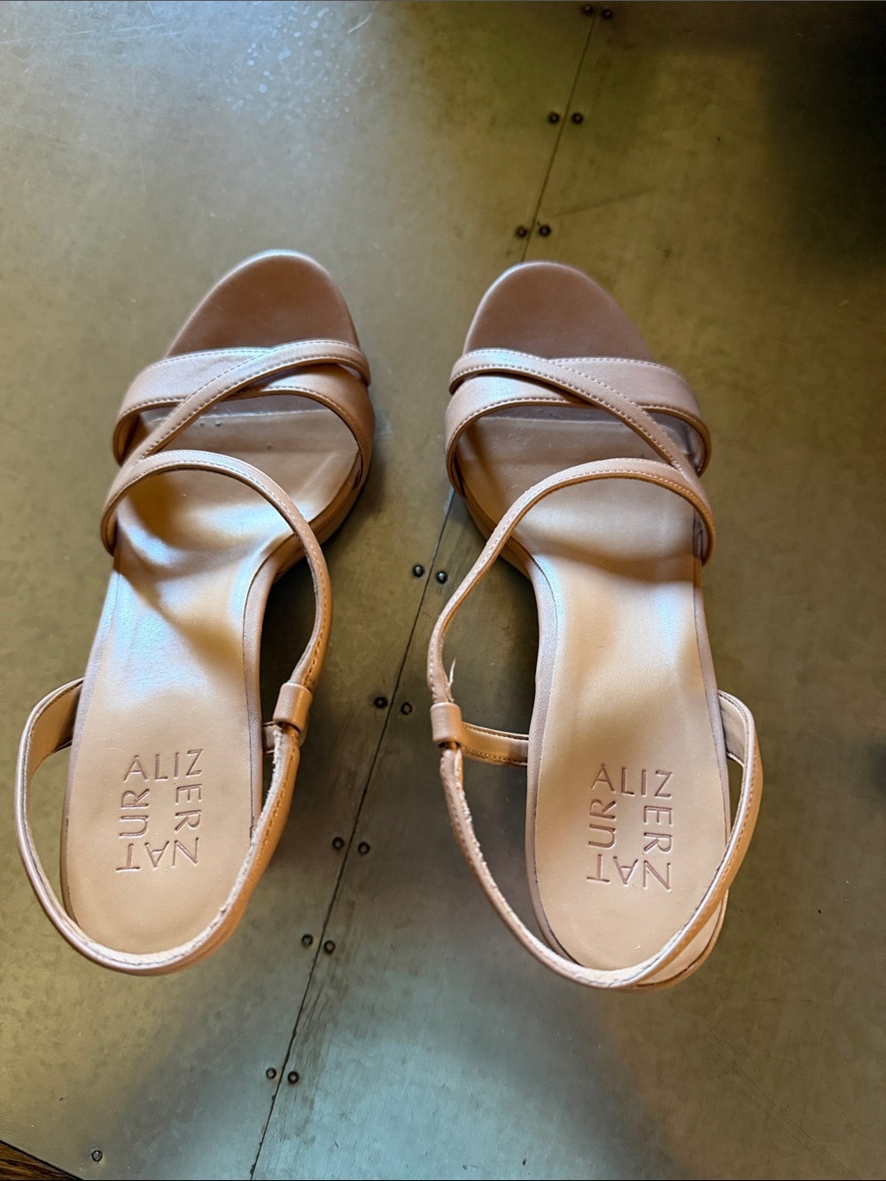 Naturalizer Nude/Tan Strappy Heel Sandals 8 1/2